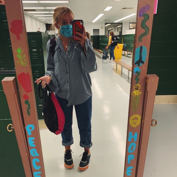 Meet your Posher, Maggie - Picture 3 of 7